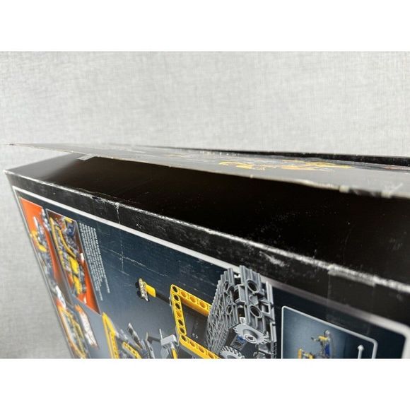 LEGO Technic: Bucket Wheel Excavator (42055) - Read Description - Picture 10 of 12